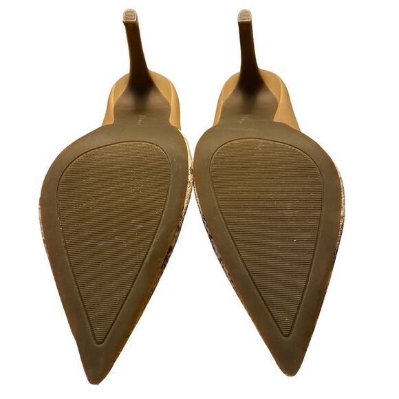 BCBG Snakeskin Embossed Pointy Toe High Heel 9B - Picture 8 of 10